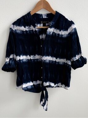 INC International Concepts Navy and White Tie-Front Tie-Dye Blouse